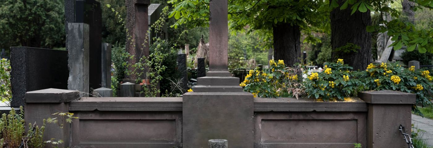 columbario cementerio naturaleza
