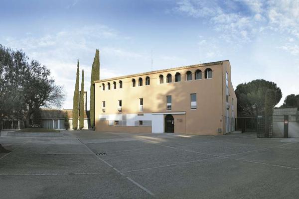 Cementerio Natural Roques Blanques